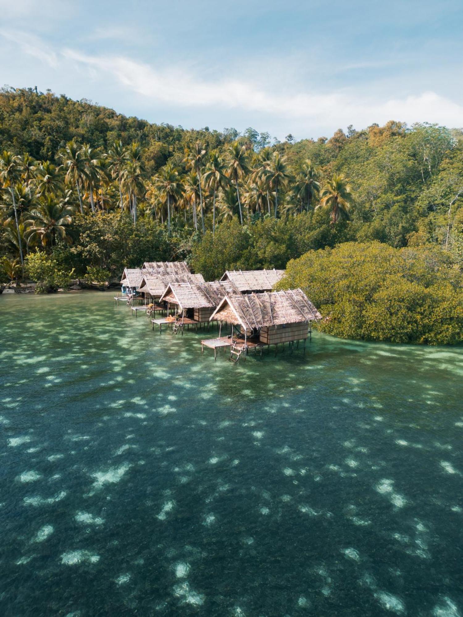 Mansuar Raja Ampat Bungalows Kri Exterior foto